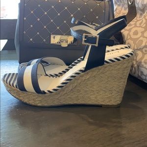 Kelly & Katie navy wedges